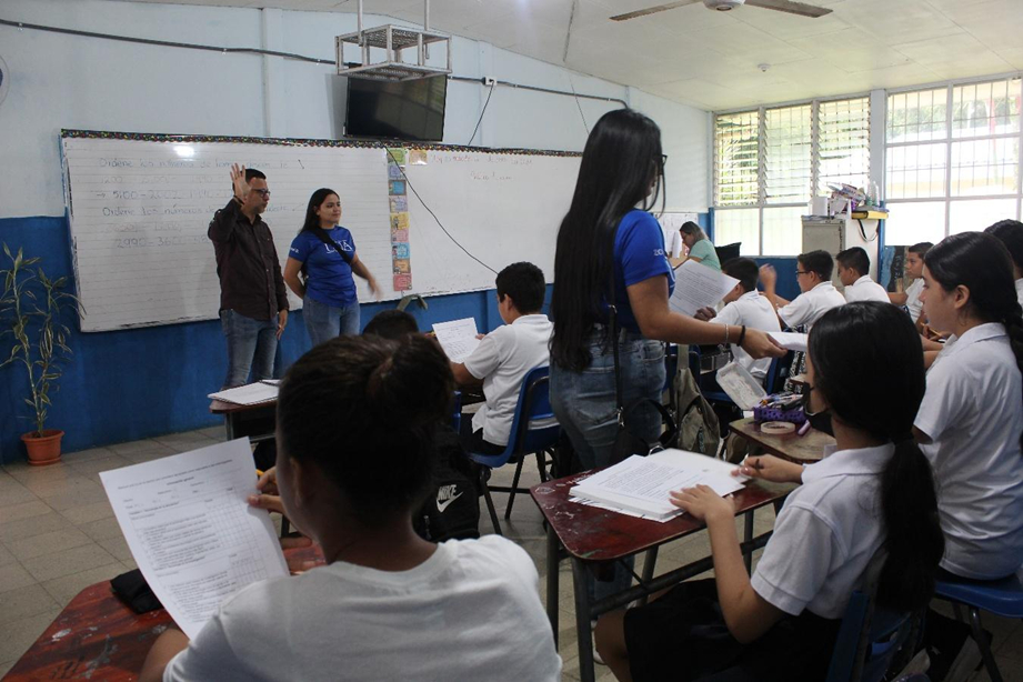 Giras STEAM a Escuelas y Colegios (Kay Rica) 2024. Giras STEAM a Escuelas y Colegios (Kay Rica) 2024.